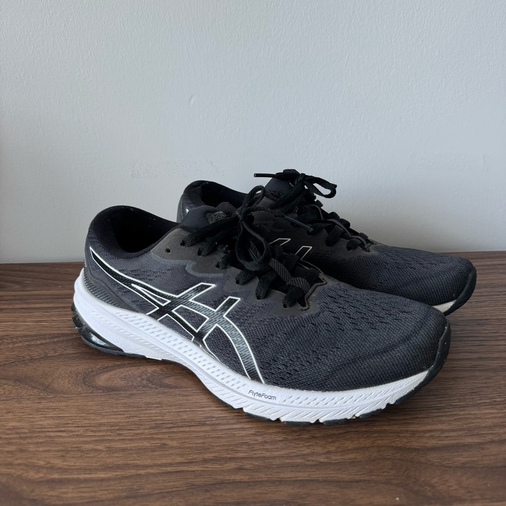 ASICS Women's Black Athletic Sneakers